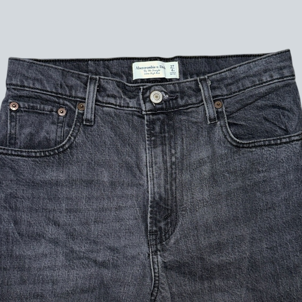 Abercrombie & Fitch The ’90s Straight Ultra High Rise Jeans | Washed Black - Picture 2 of 5
